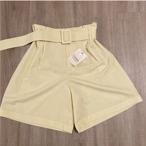 Pull & Bear Yellow Bermuda Trouser Shorts w/ Belt (w/tag)